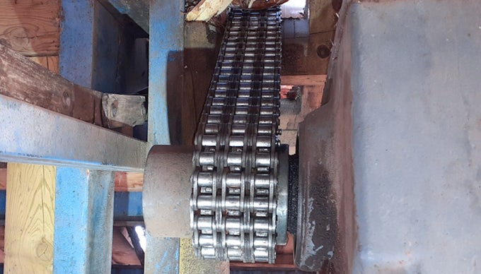 Lubricacion cadenas traccion entrada troncos