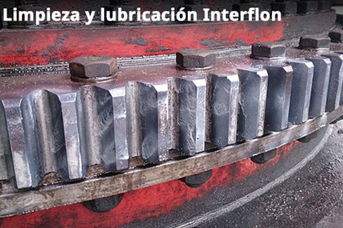 Situacion post limpieza y buena lubricación a engranaje